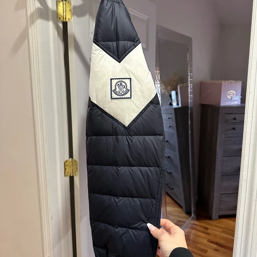 MONCLER Bomber jacket. Mint condition ( Basically New) worn once! - Picture 3 of 4